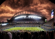 开云棋牌-赛道上的心跳时刻，索伯车队险胜梅赛德斯，汉密尔顿刷新不朽纪录