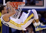 开云棋牌入口-威廉姆斯力克阿斯顿马丁，汉密尔顿状态火热预示F1格局生变？