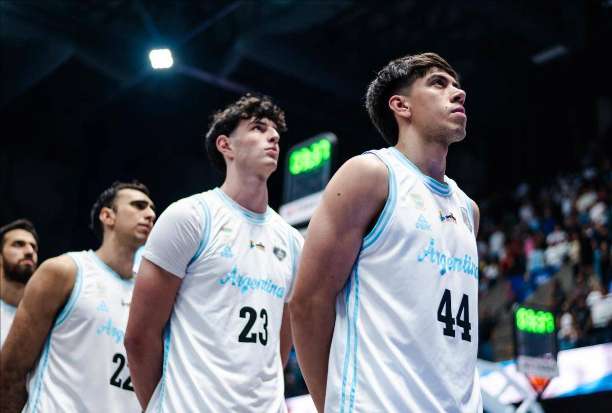 阿根廷男篮险胜爵士，拉塞尔爆发神勇的简单介绍